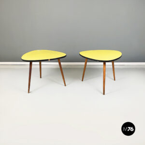 Tavolo da caffè in formica gialla e legno, 1960 ca.