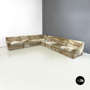 Divano Antelami di Kazuhide Takahama per Simon Gavina, 1970 ca.