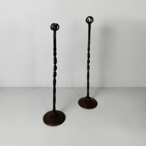 Fermaporta in ferro battuto, 1930 ca.