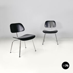 Sedie DCM di Charles e Ray Eames per Vitra, 2000 ca.